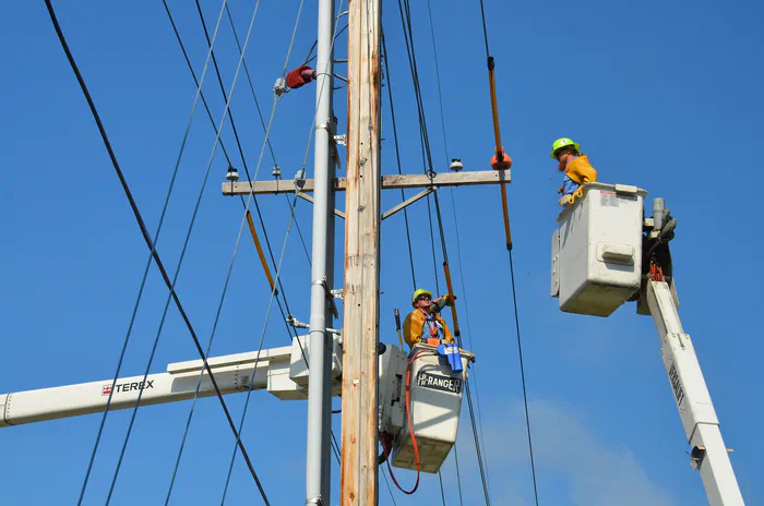 https://www.quote-for-solar.com/blog/will-solar-panels-work-during-a-power-outage/featured.jpg